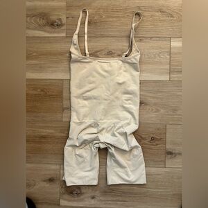 Skims Sculpting Bodysuit Tank XL